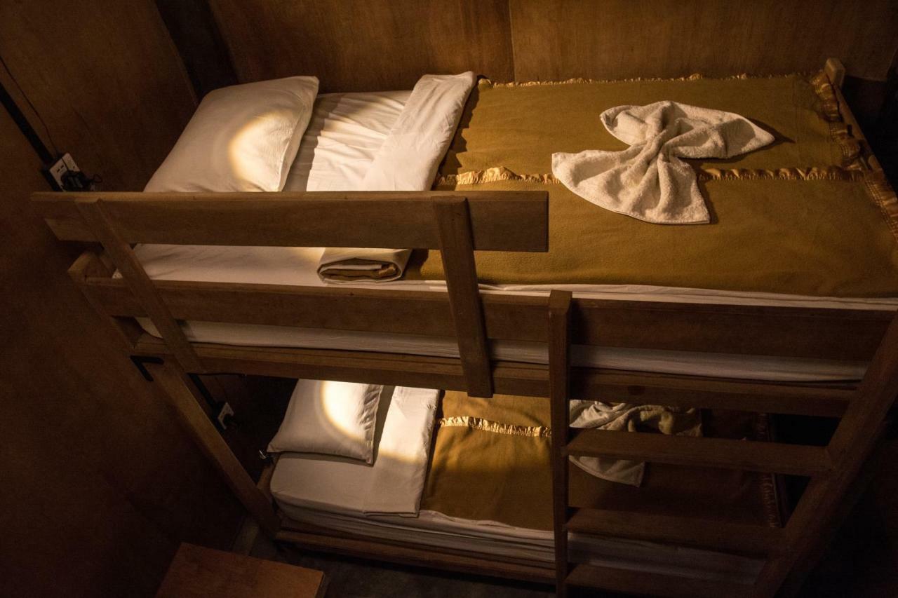 Hardwood Lodge Ньоншуэ Экстерьер фото